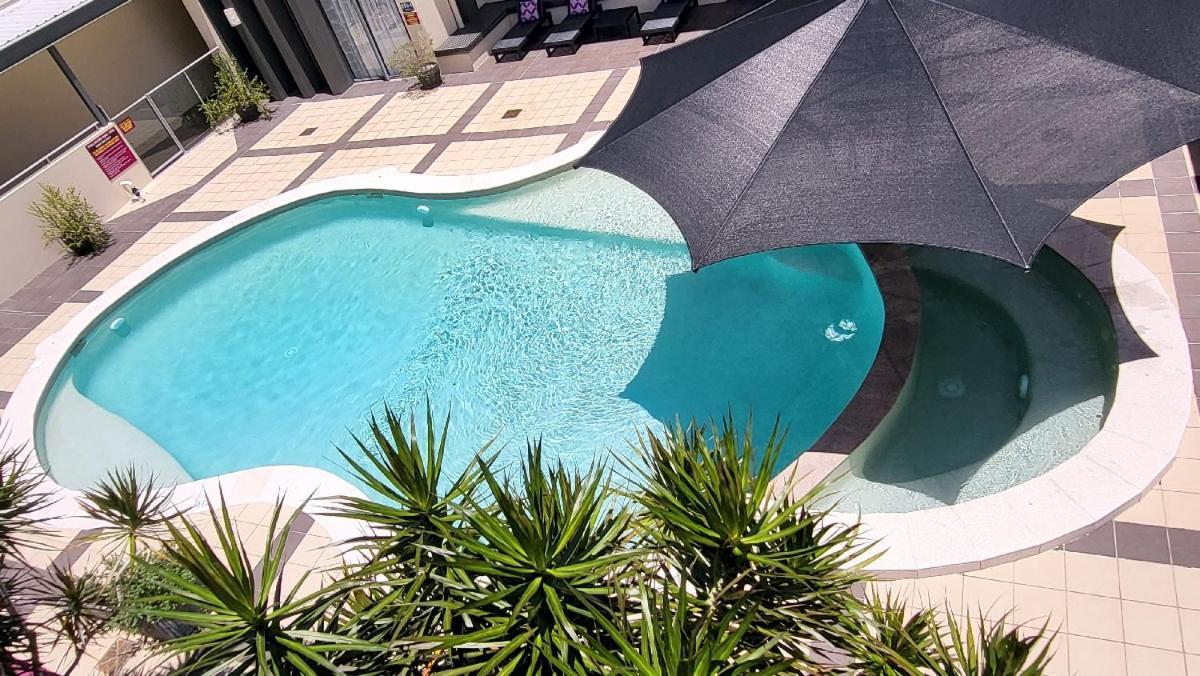 Eden By The Bay Aparthotel Hervey Bay Exterior foto